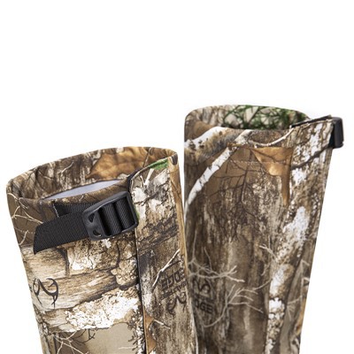 Pelindung Kaki Penelitian Luar Ruangan